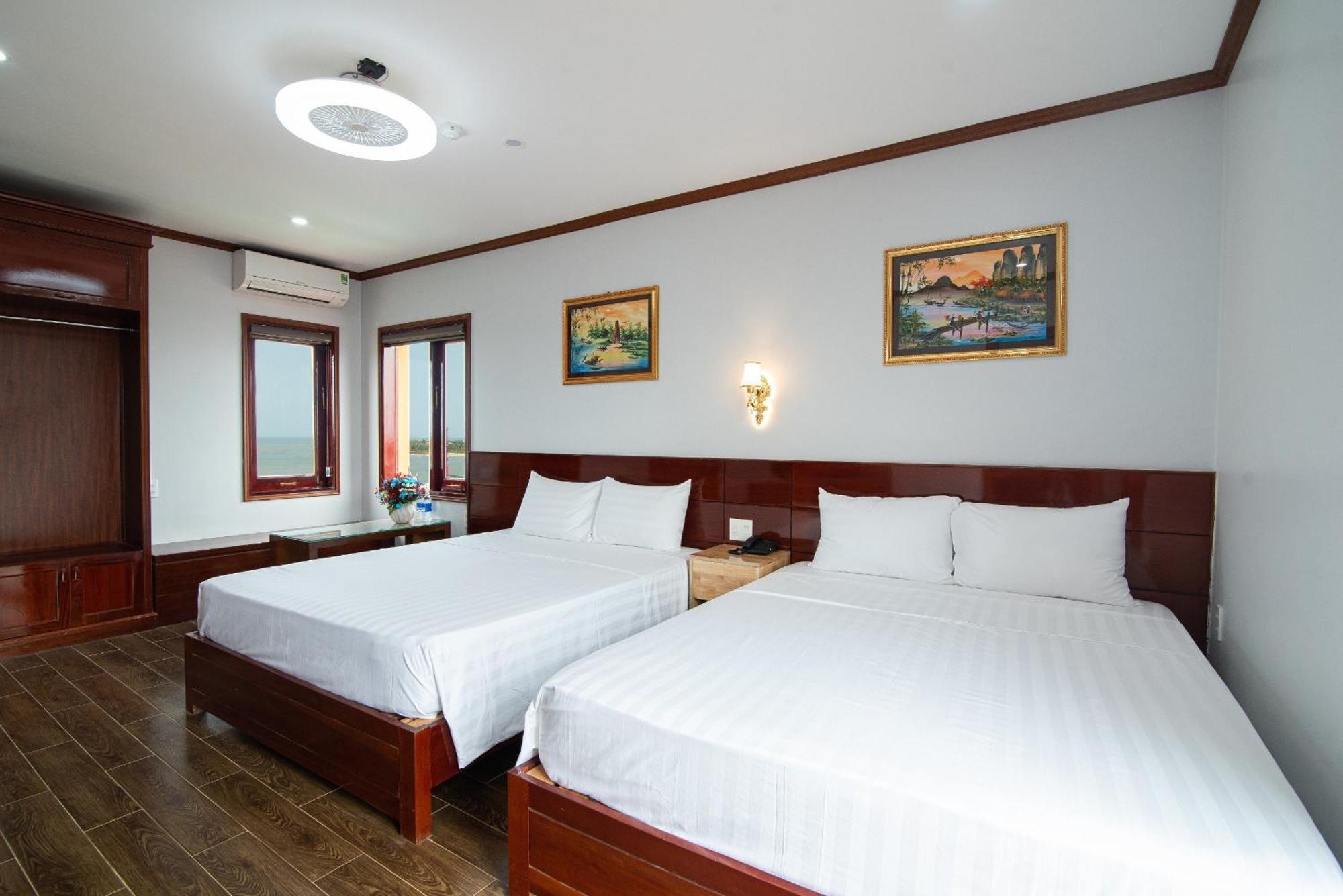 Khách sạn Minh Quang Hotel Dong Hoi Exterior foto
